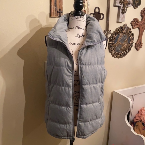 Old Navy Jackets & Blazers - Old navy grey puffer vest